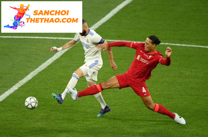 Los Blancos hoàn toàn không có ý định chiêu mộ trung vệ người Hà Lan.