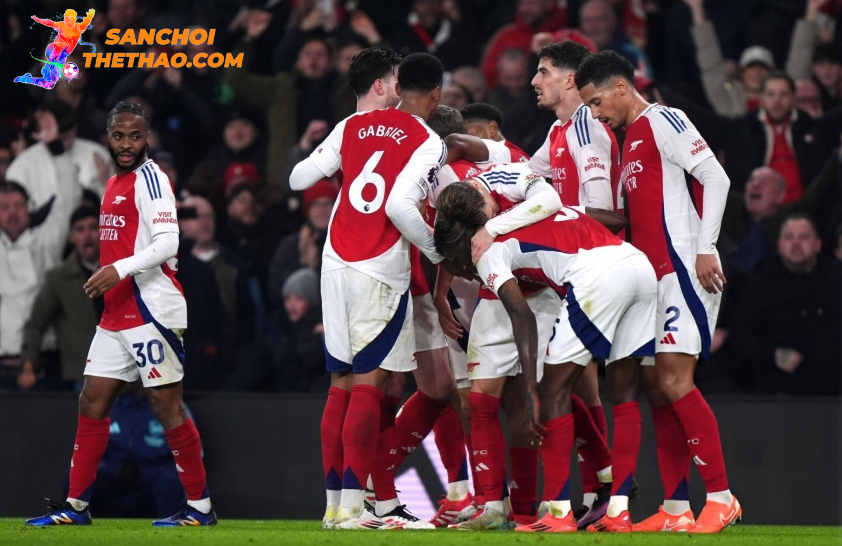 Arsenal giành chiến thắng vất vả trước Tottenham. Ảnh: Getty