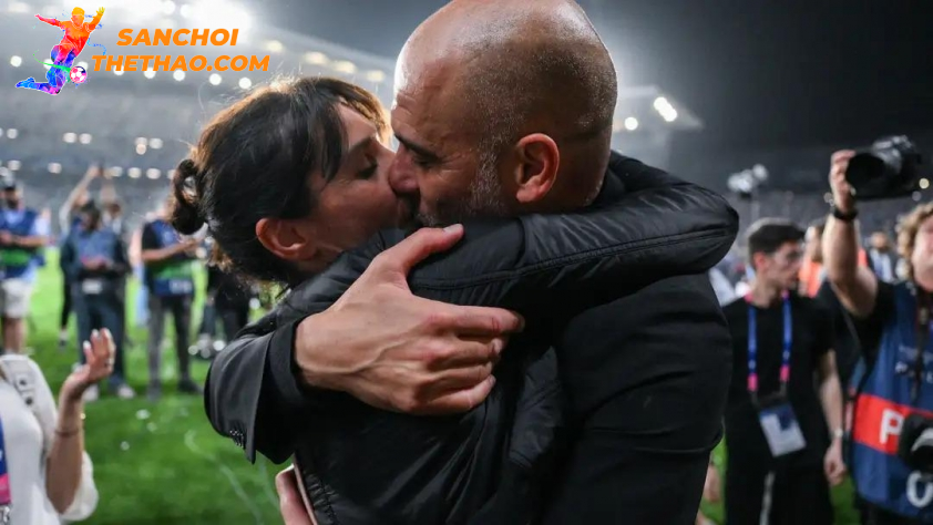 Pep Guardiola ly hôn vợ sau hơn 30 năm